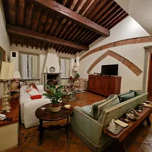 Casa San Bernardino , Lucca Italy